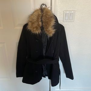 Forever 21 Women's Faux Fur-collar Coat
